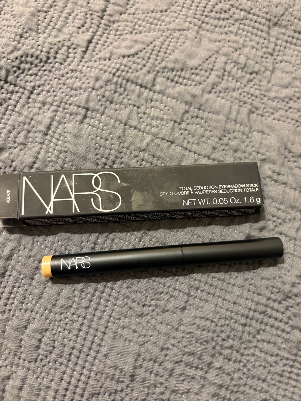 NARS Eyeshadow Stick in Shimmery Gold